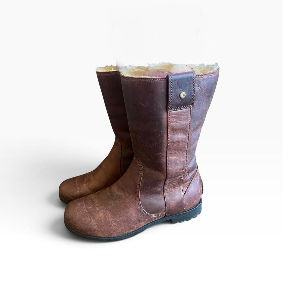 UGG Burroughs 1001993 Brown Leather Sheepskin Lined Boots Women’s Size 5